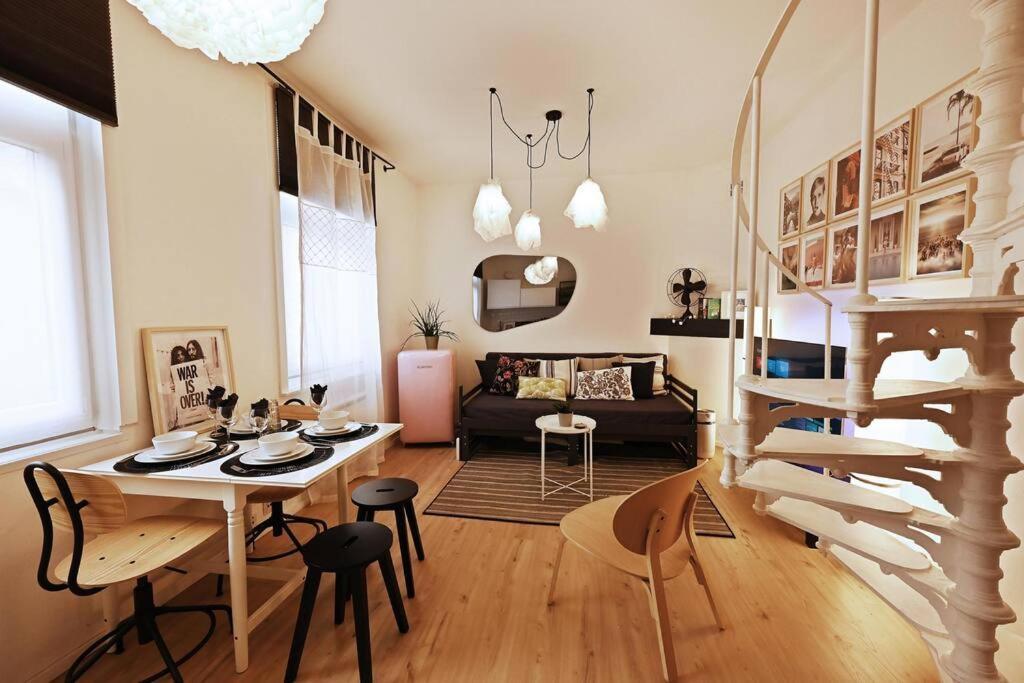 Stylish Duplex In The Heart Of Brussels Centre Leilighet Eksteriør bilde